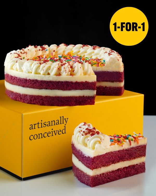 Red Velvet Cheesecake