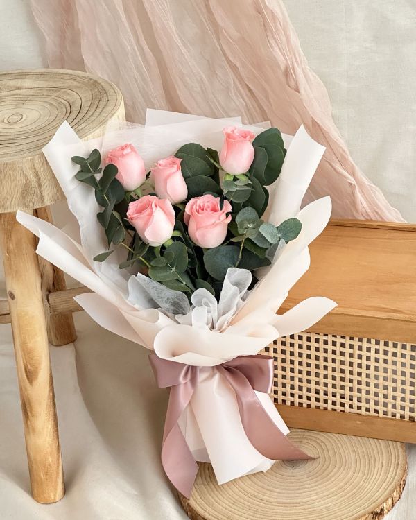 Pink Roses Bouquet (Fresh Flowers)
